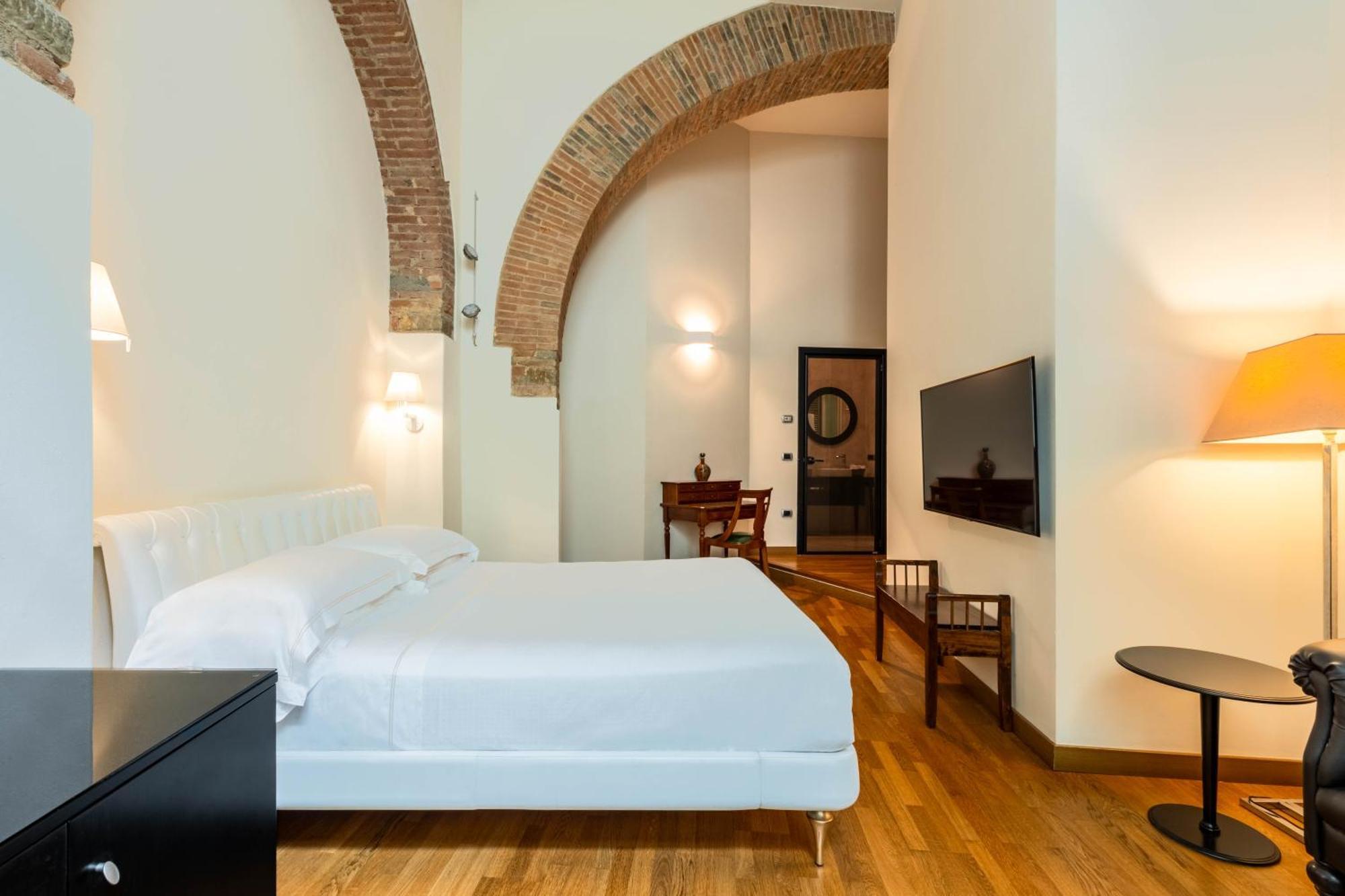 Relais Hotel Centrale "Dimora Storica" Florence Exterior photo