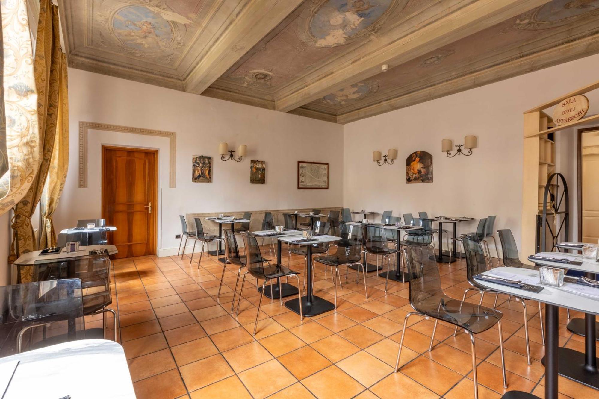Relais Hotel Centrale "Dimora Storica" Florence Exterior photo