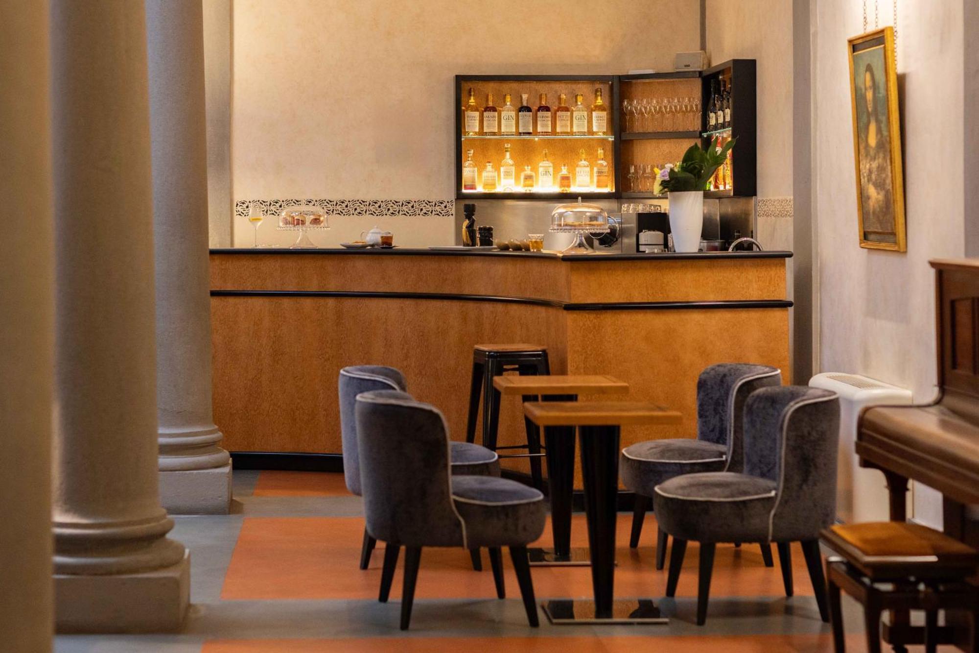 Relais Hotel Centrale "Dimora Storica" Florence Exterior photo